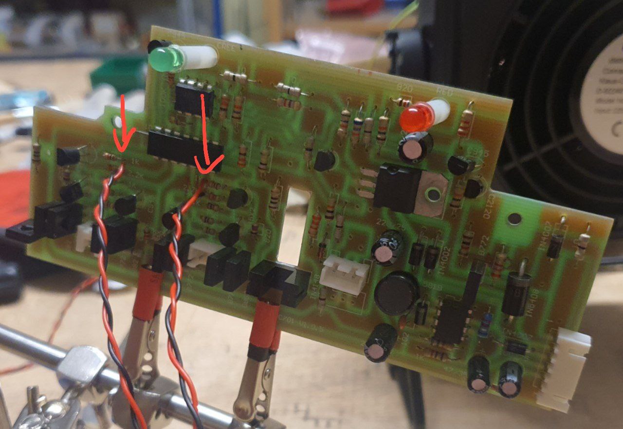 Signal injection to the motor drivers of the main pcb